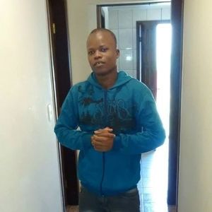 Meet your Posher, Pierre